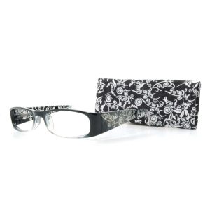 Augenstolz Fertiglesebrille Filigrano Haa – Lesebrille mit schwarz-weißem Ornamentmuster, schräg auf passendem gemustertem Etui liegend